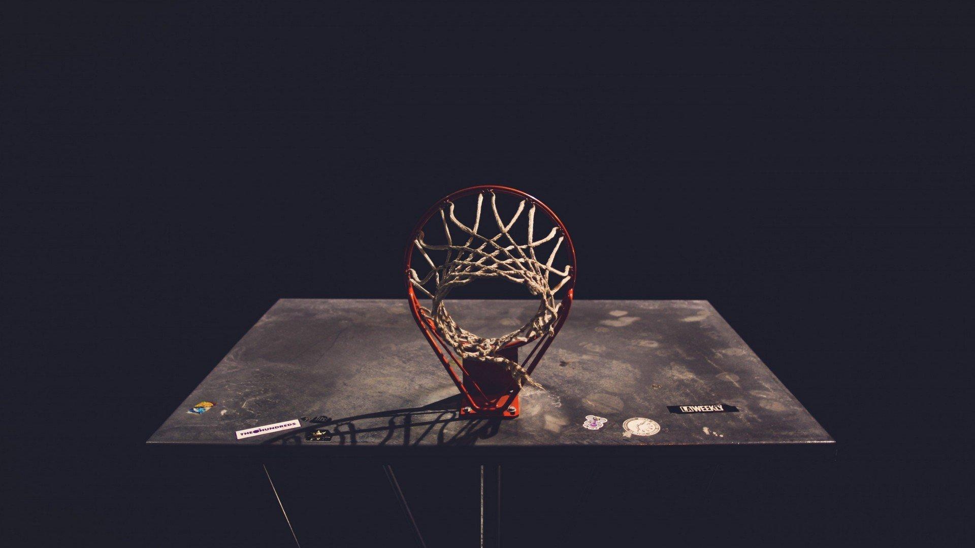 欧冠八强战火重燃,豪门对决引爆全球激情