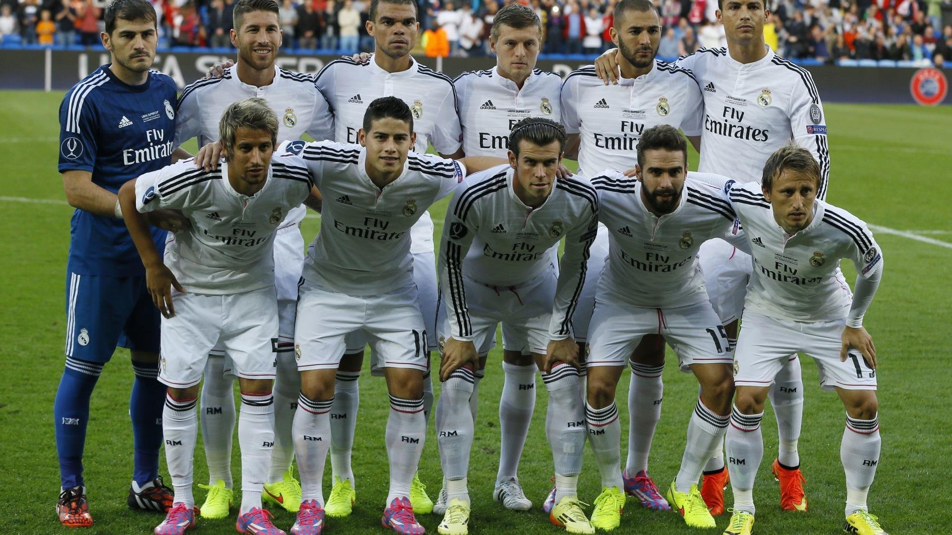 传奇谢幕,足球巨星李明退役仪式感动全场