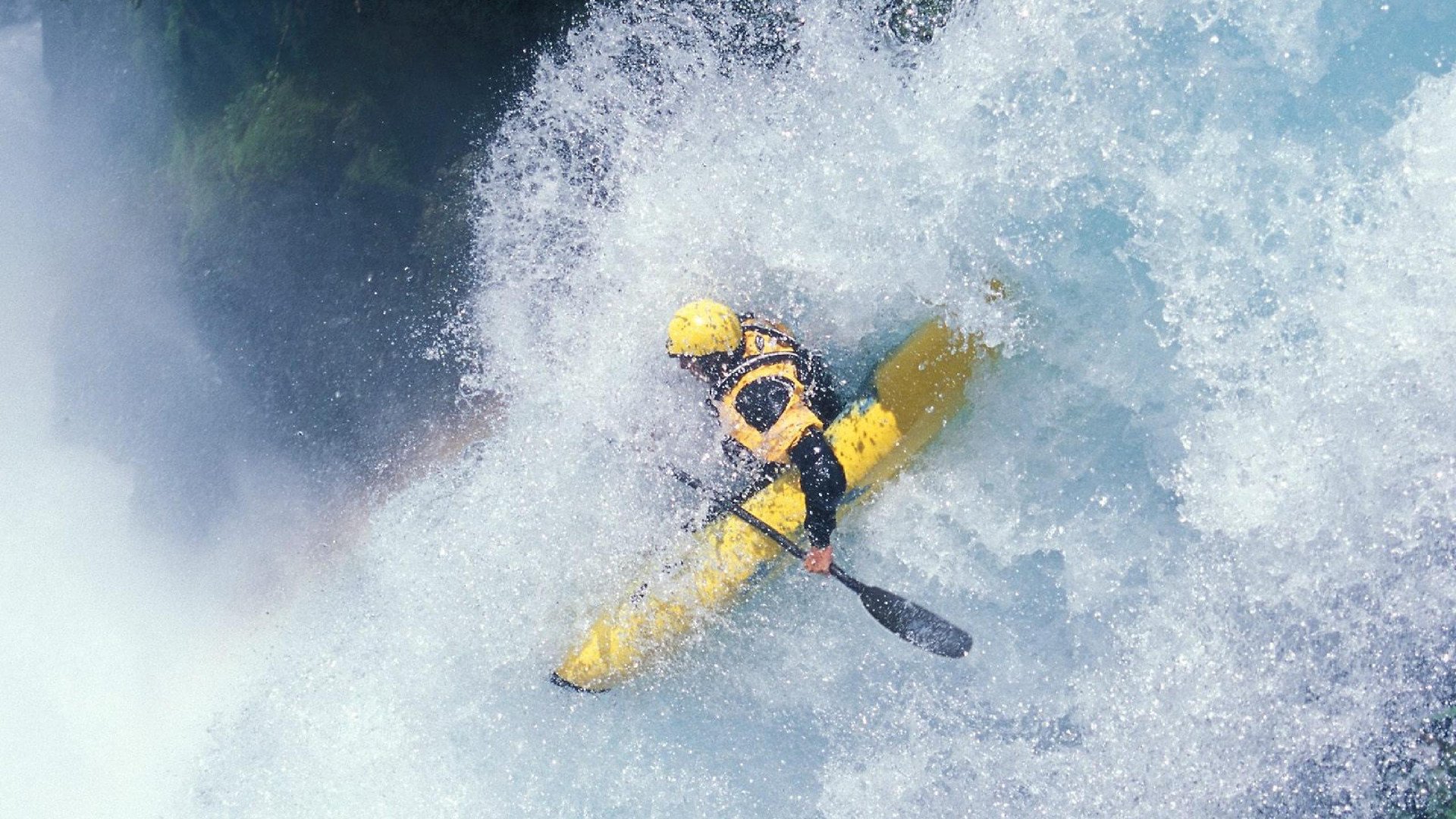 全国游泳锦标赛圆满落幕 新秀老将同台竞技创多项纪录